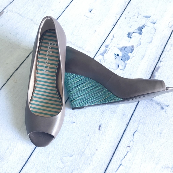 Splendid Shoes - Splendid Brown/teal peep toe wedge